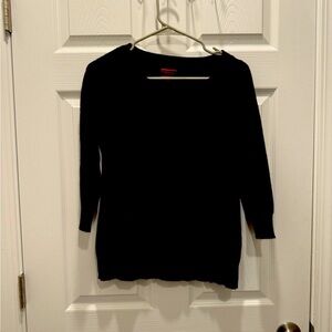 Tesori 100% Cashmere Black Sweater 3/4 length sleeves. Size Small.
